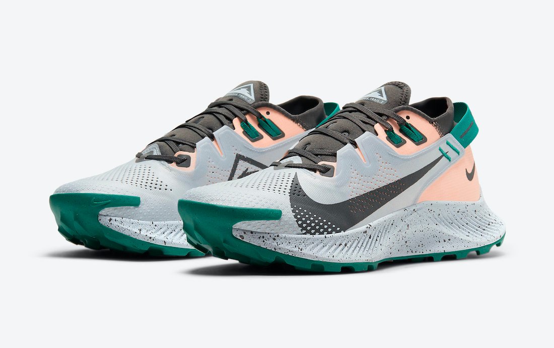 ᐉ Nike Pegasus Trail 2 en color Sandía - Zapas News