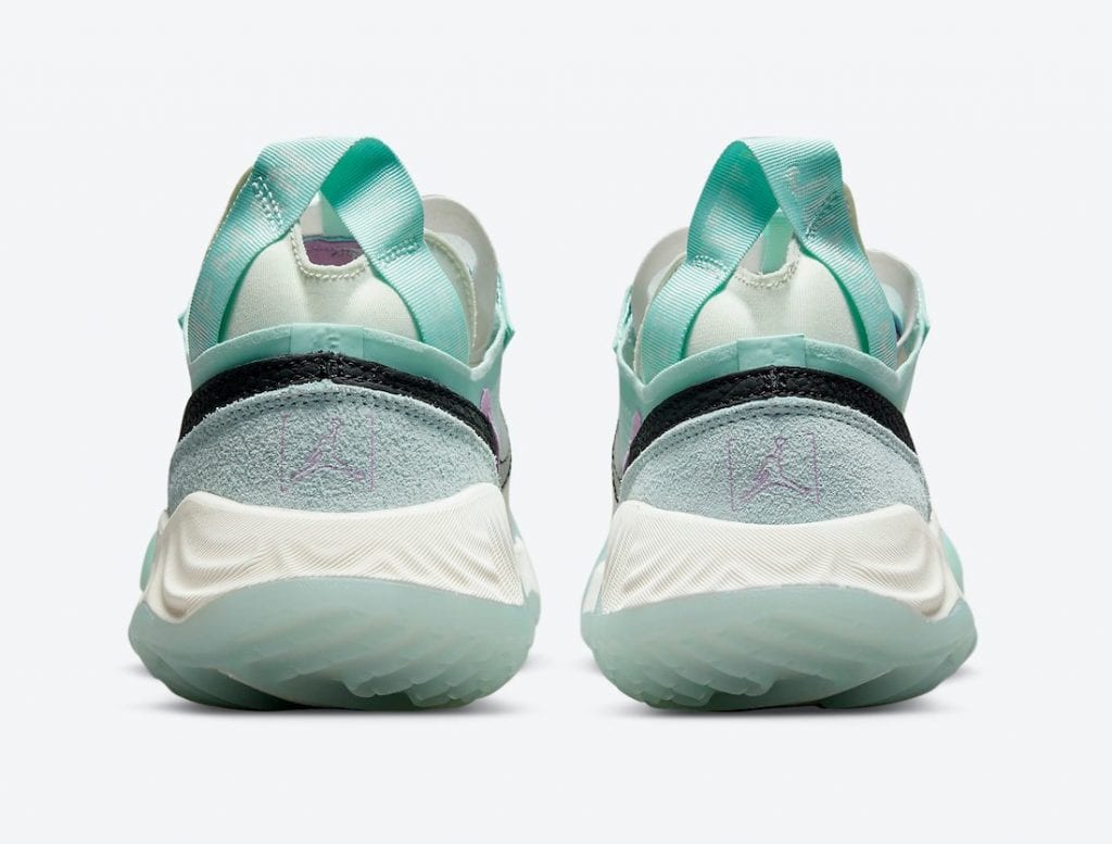 á Jordan Delta Breathe en color ' Sea Glass' para mujeres - Zapas News