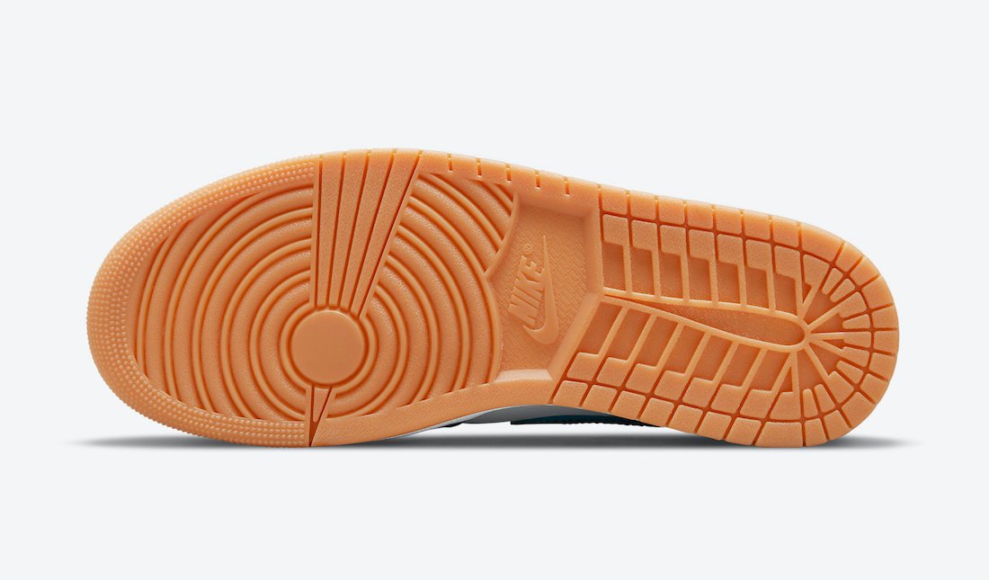 ᐉ Otras Air Jordan 1 Low en Azul claro Charol y blancas - Zapas News