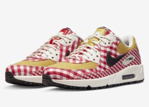 Indonesian police inspect Nike factory in search for Air Max shoes  allegedly containing the word 'Allah' on sole | Coconuts